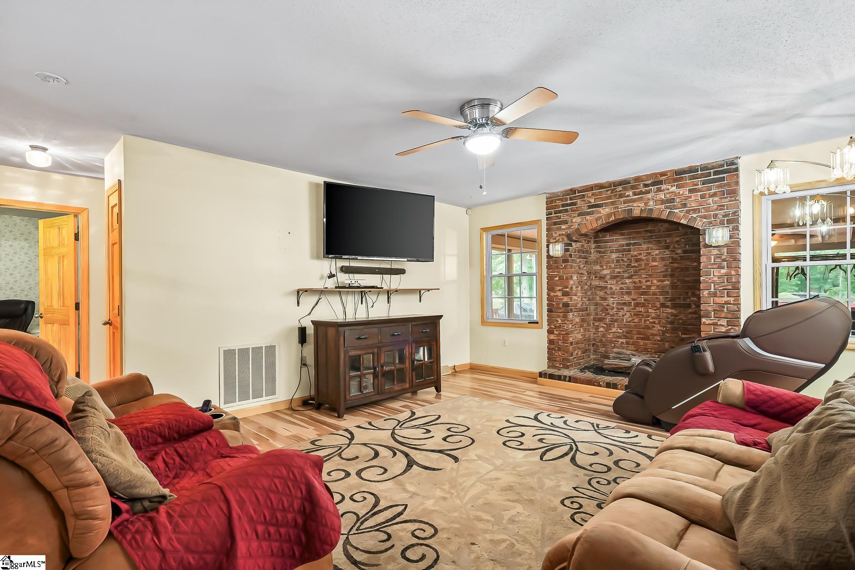 113 Harborough Road Anderson, SC 29625