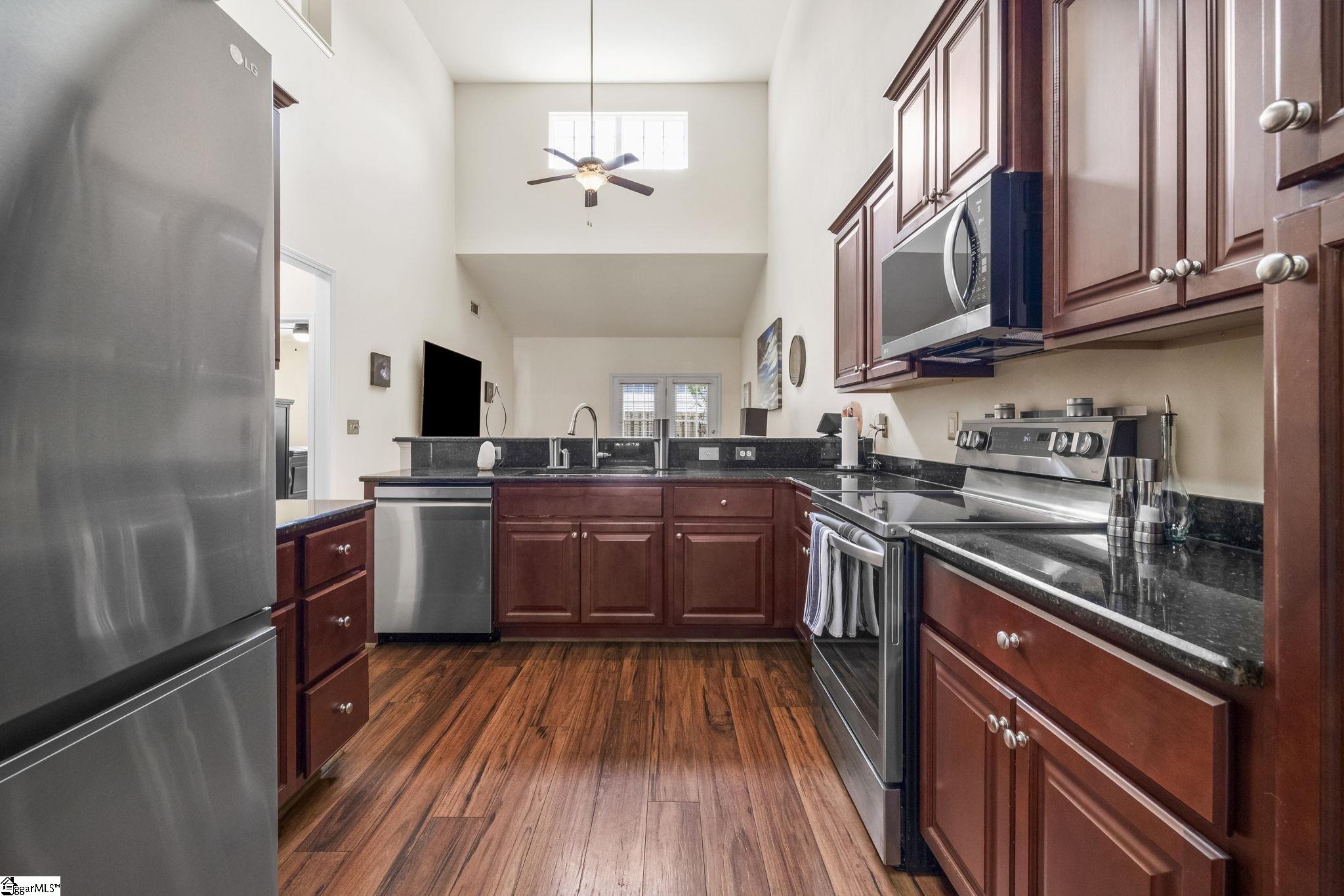 57 Bay Springs Drive Simpsonville, SC 29681
