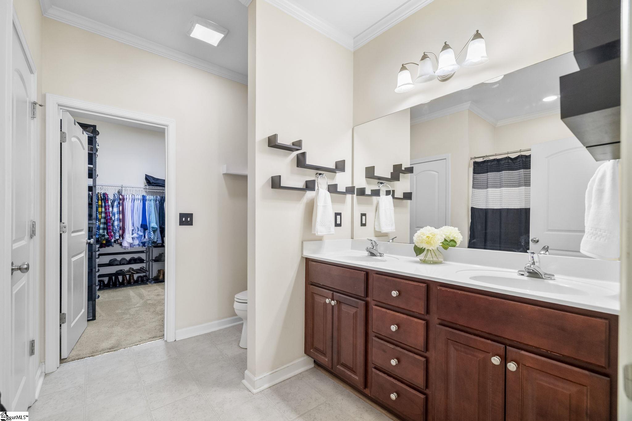 57 Bay Springs Drive Simpsonville, SC 29681