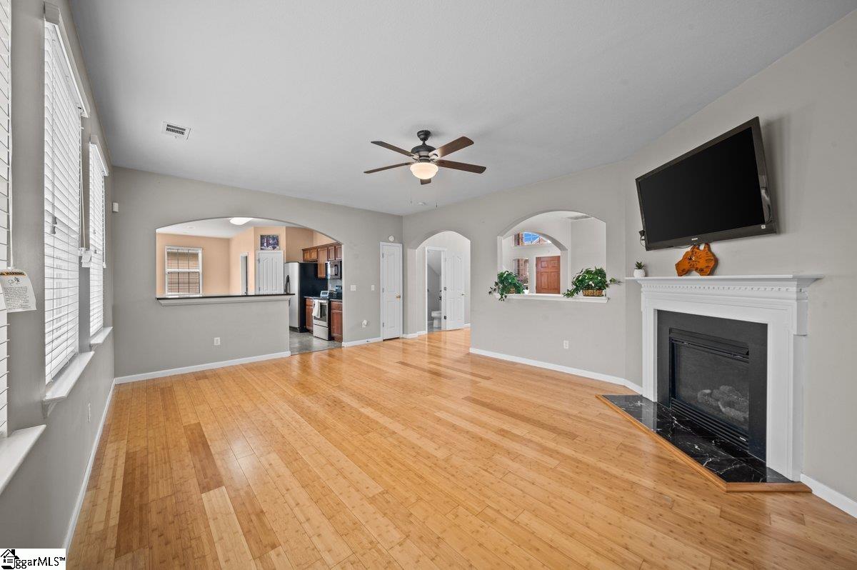 206 Collingwood Lane Spartanburg, SC 29301