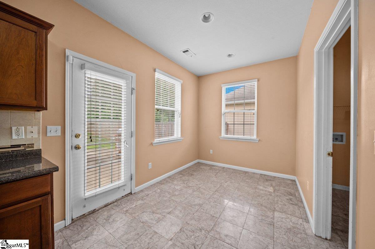206 Collingwood Lane Spartanburg, SC 29301