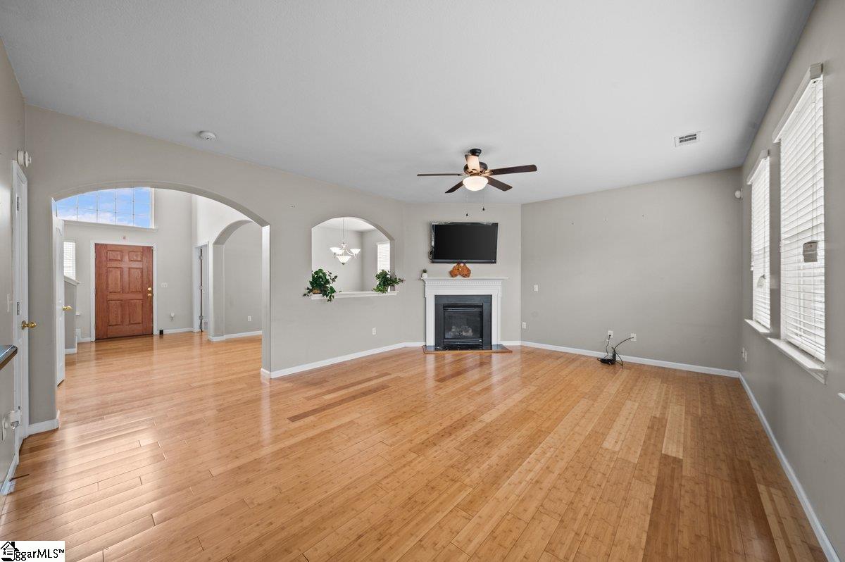 206 Collingwood Lane Spartanburg, SC 29301