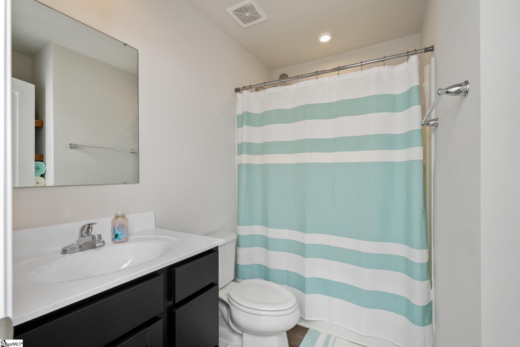 31 High Pine Trail Greenville, SC 29617