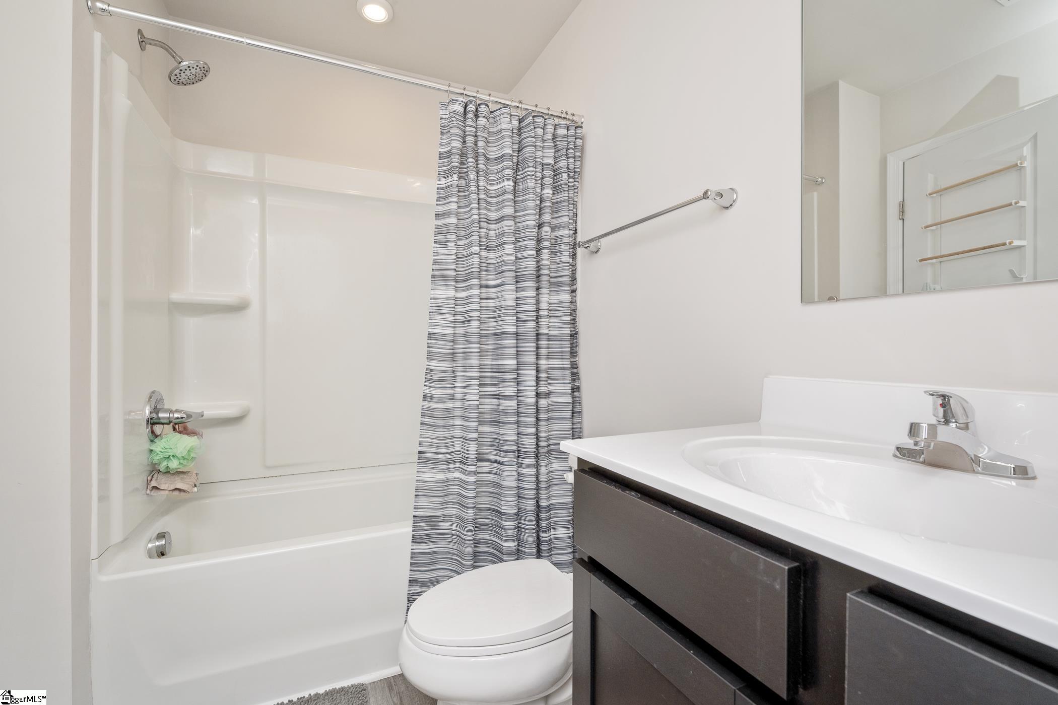 31 High Pine Trail Greenville, SC 29617