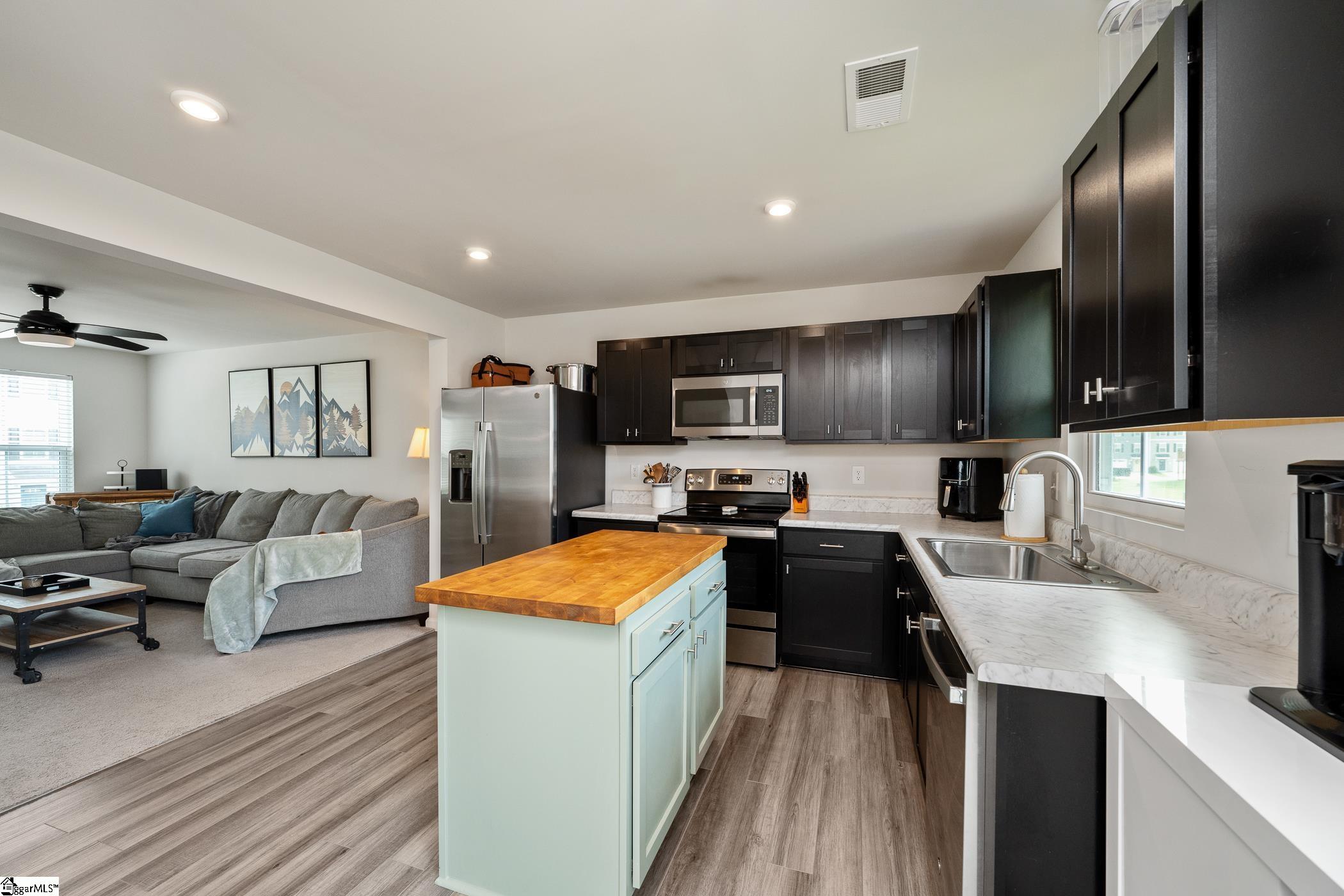 31 High Pine Trail Greenville, SC 29617
