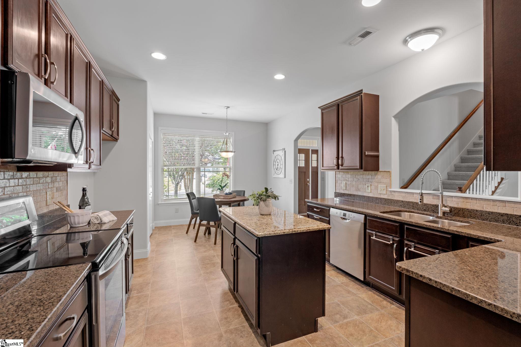 113 Berrigan Place Taylors, SC 29687