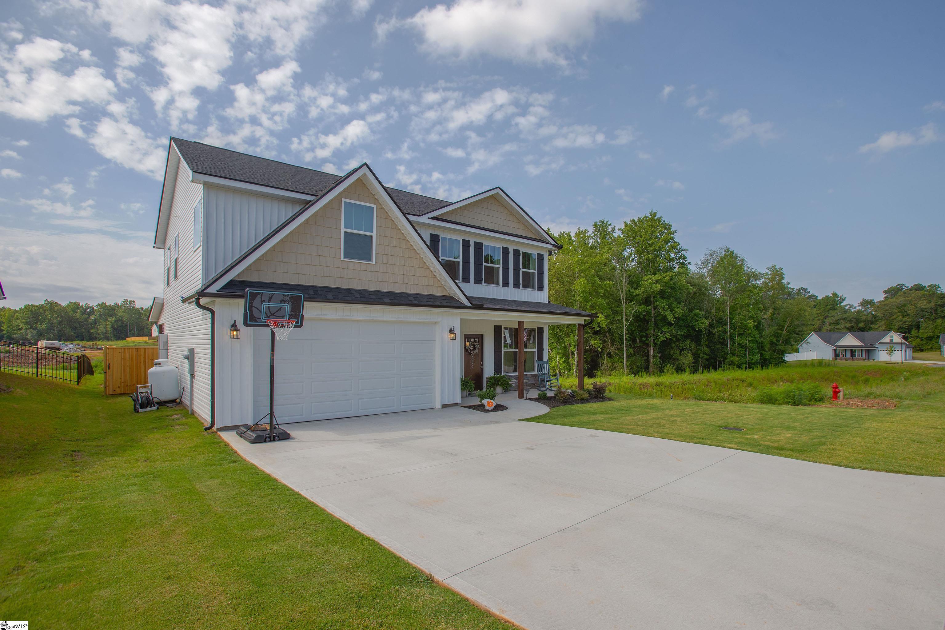 205 Legacy Lane Pickens, SC 29671