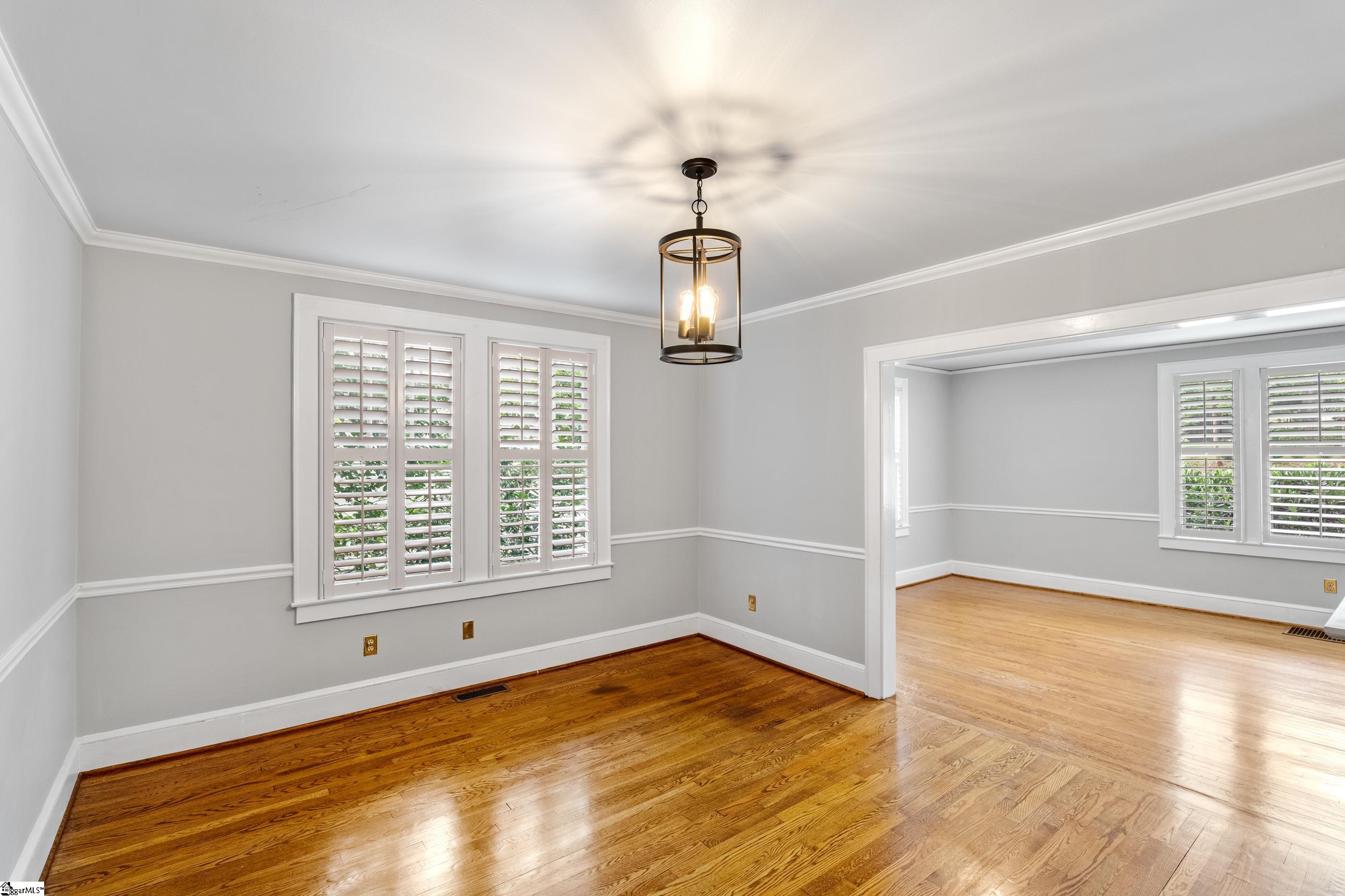 222 E Avondale Drive Greenville, SC 29609
