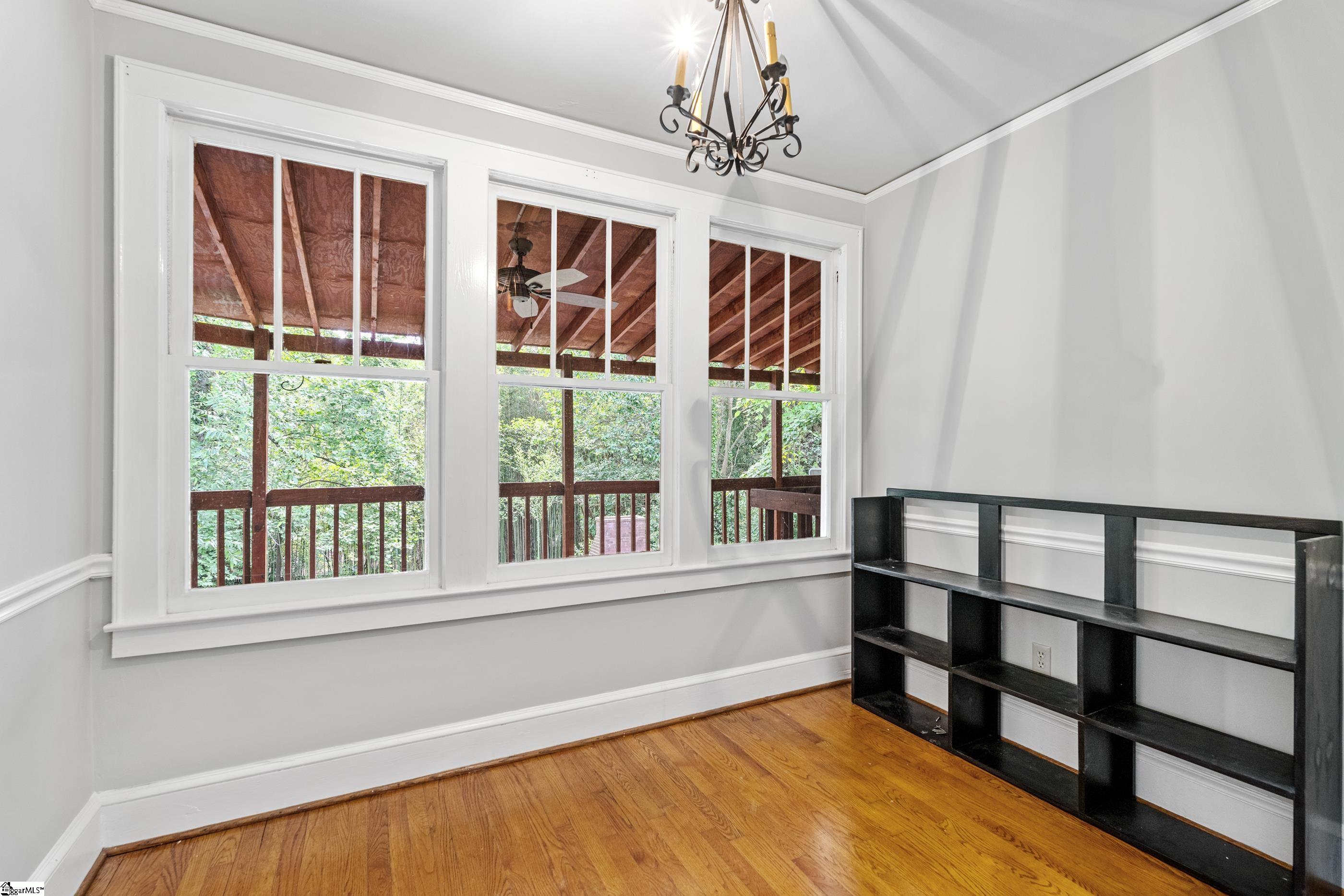222 E Avondale Drive Greenville, SC 29609