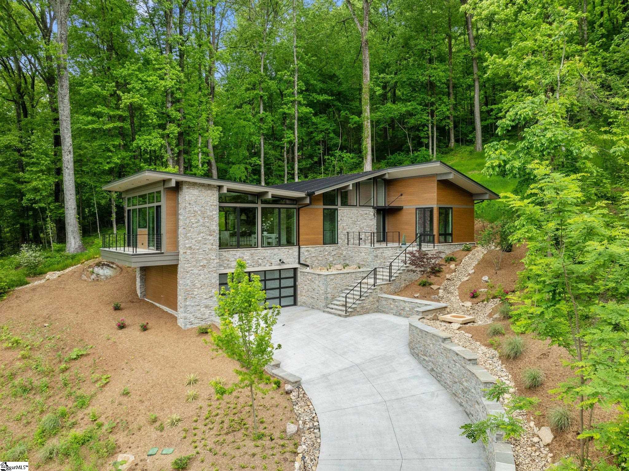 30 Windfaire Pass Court Greenville, SC 29609