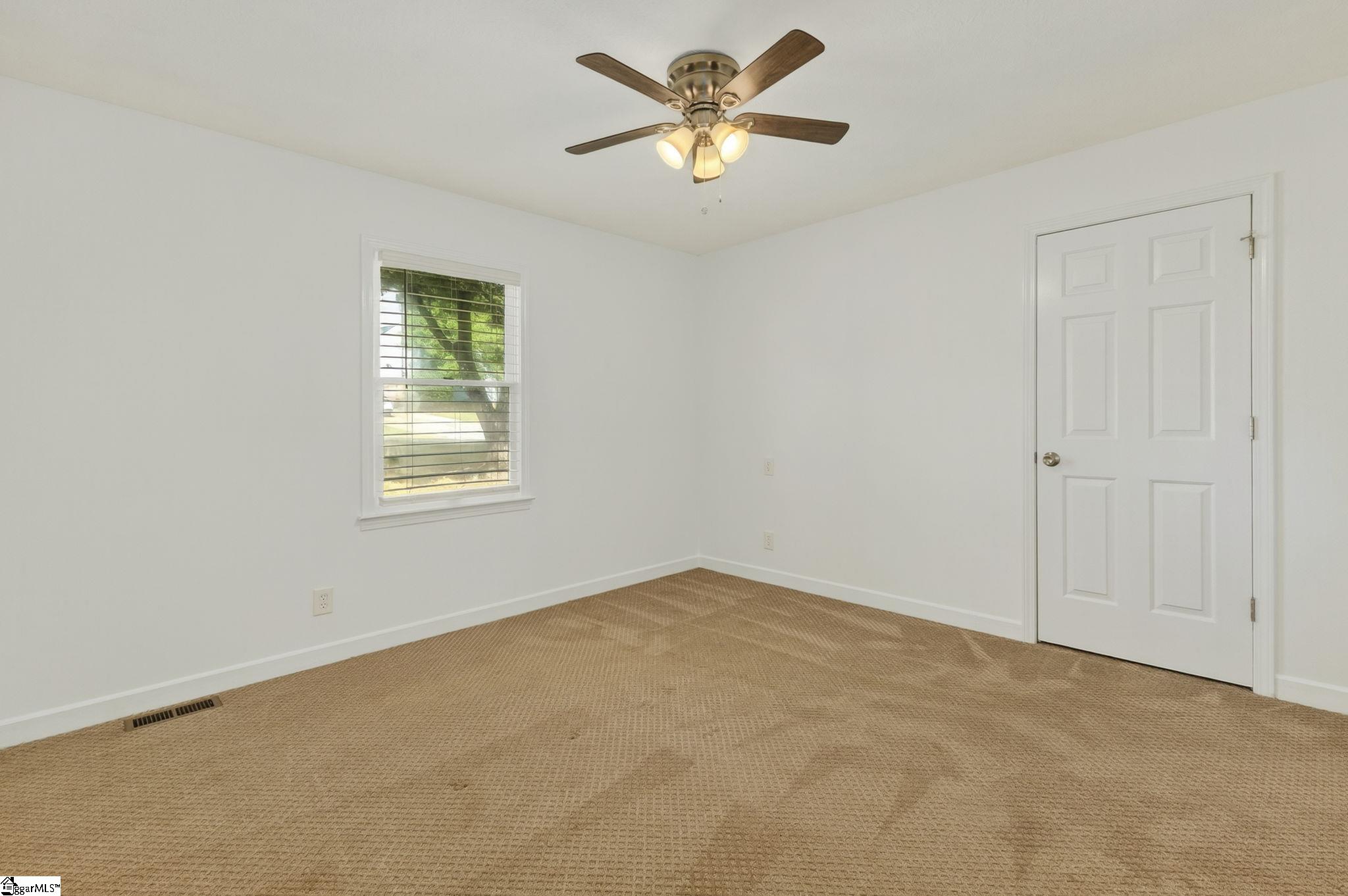 1013 Havelock Drive Taylors, SC 29687