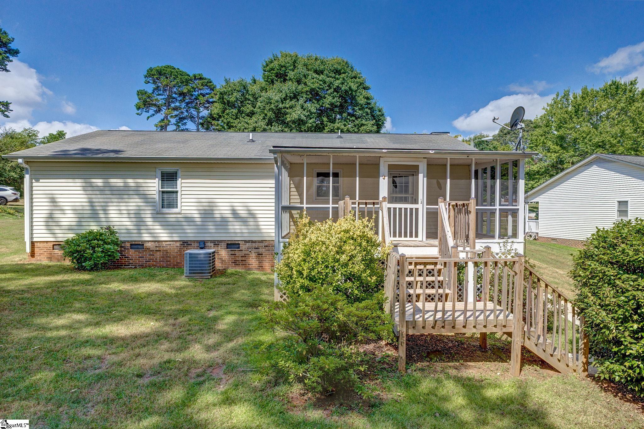 1013 Havelock Drive Taylors, SC 29687