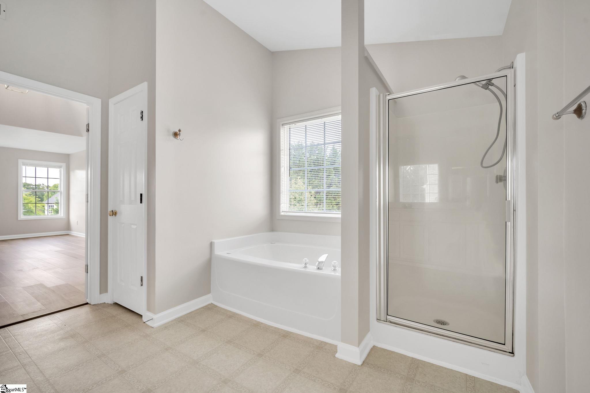 11 Comesee Court Greenville, SC 29605