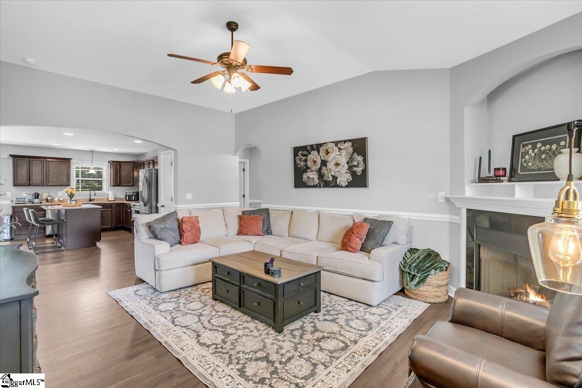 813 N Mossy Rock Road Spartanburg, SC 29303