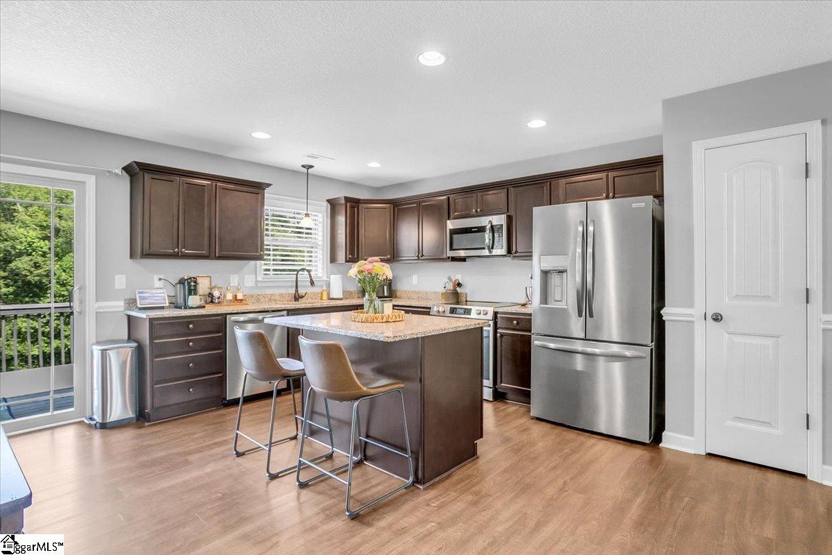 813 N Mossy Rock Road Spartanburg, SC 29303