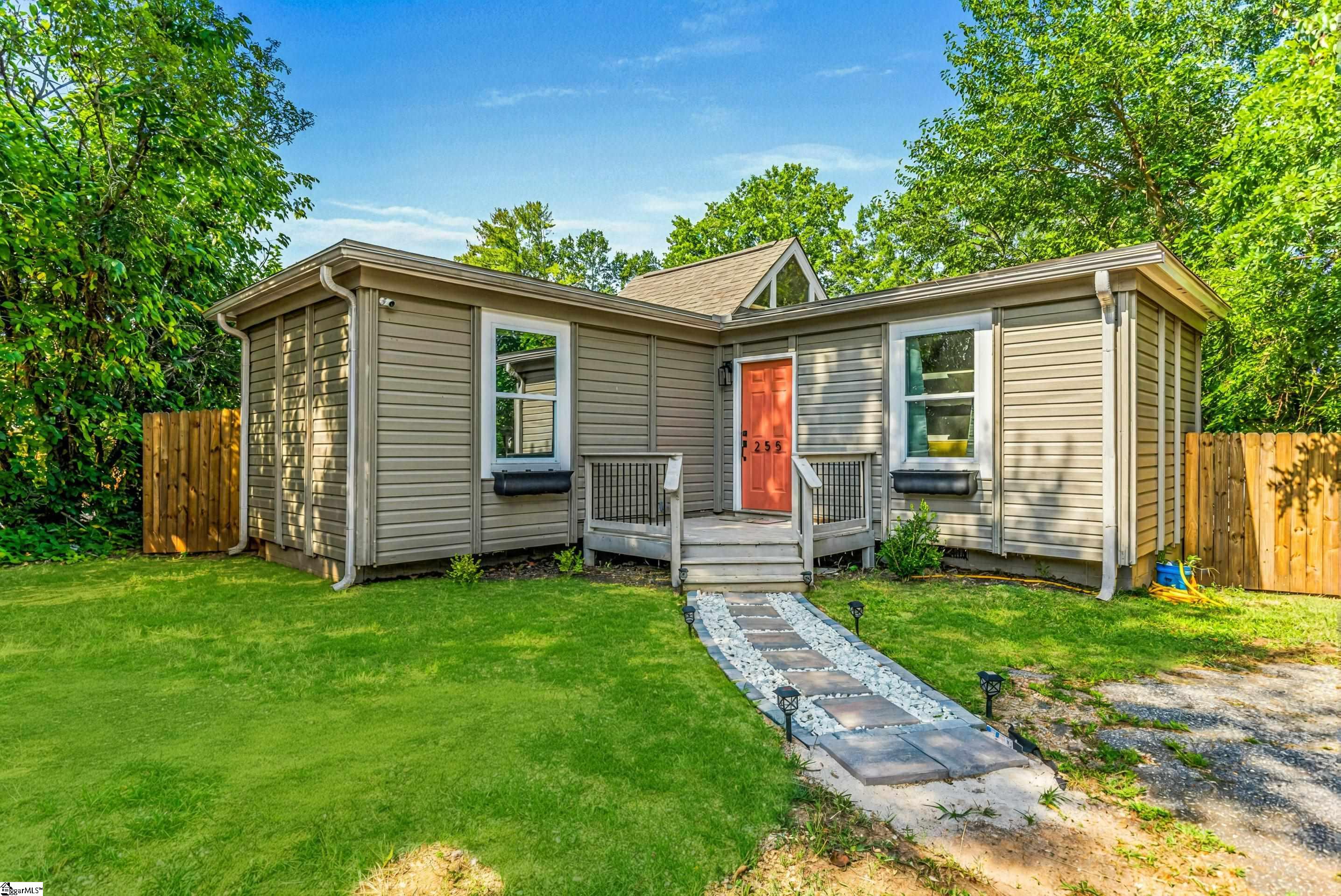 255 Ashe Drive Greenville, SC 29617