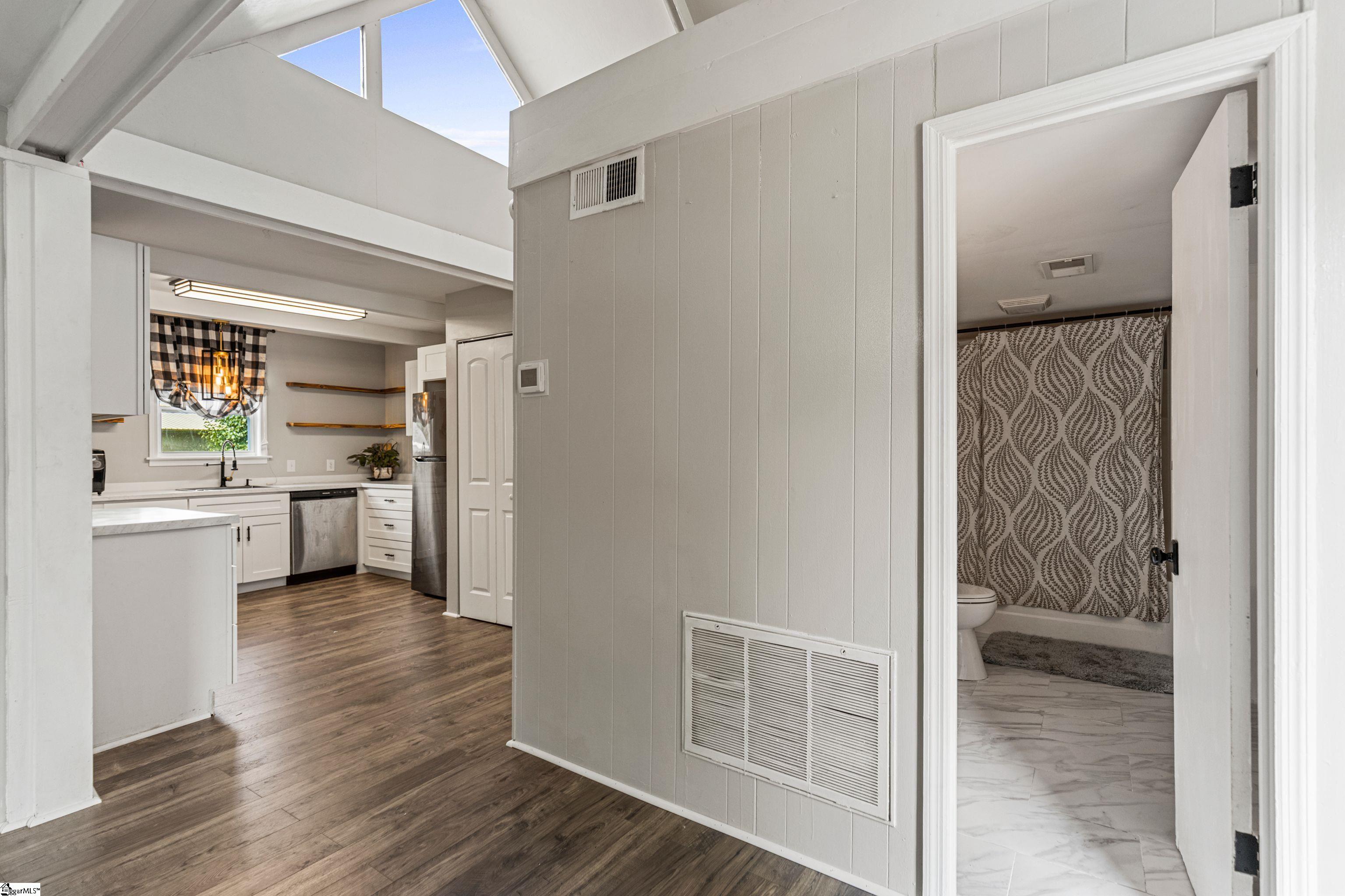 255 Ashe Drive Greenville, SC 29617