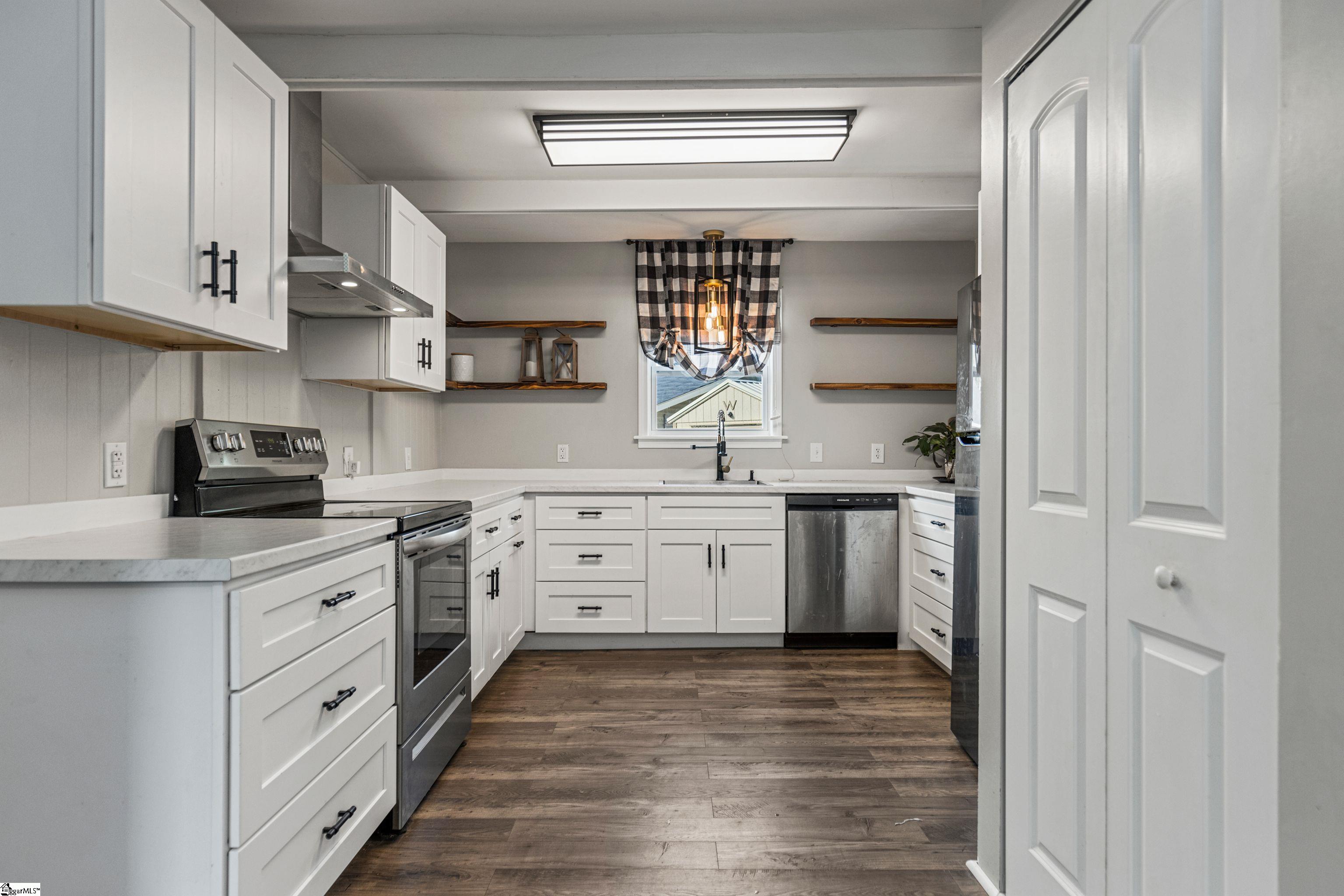 255 Ashe Drive Greenville, SC 29617