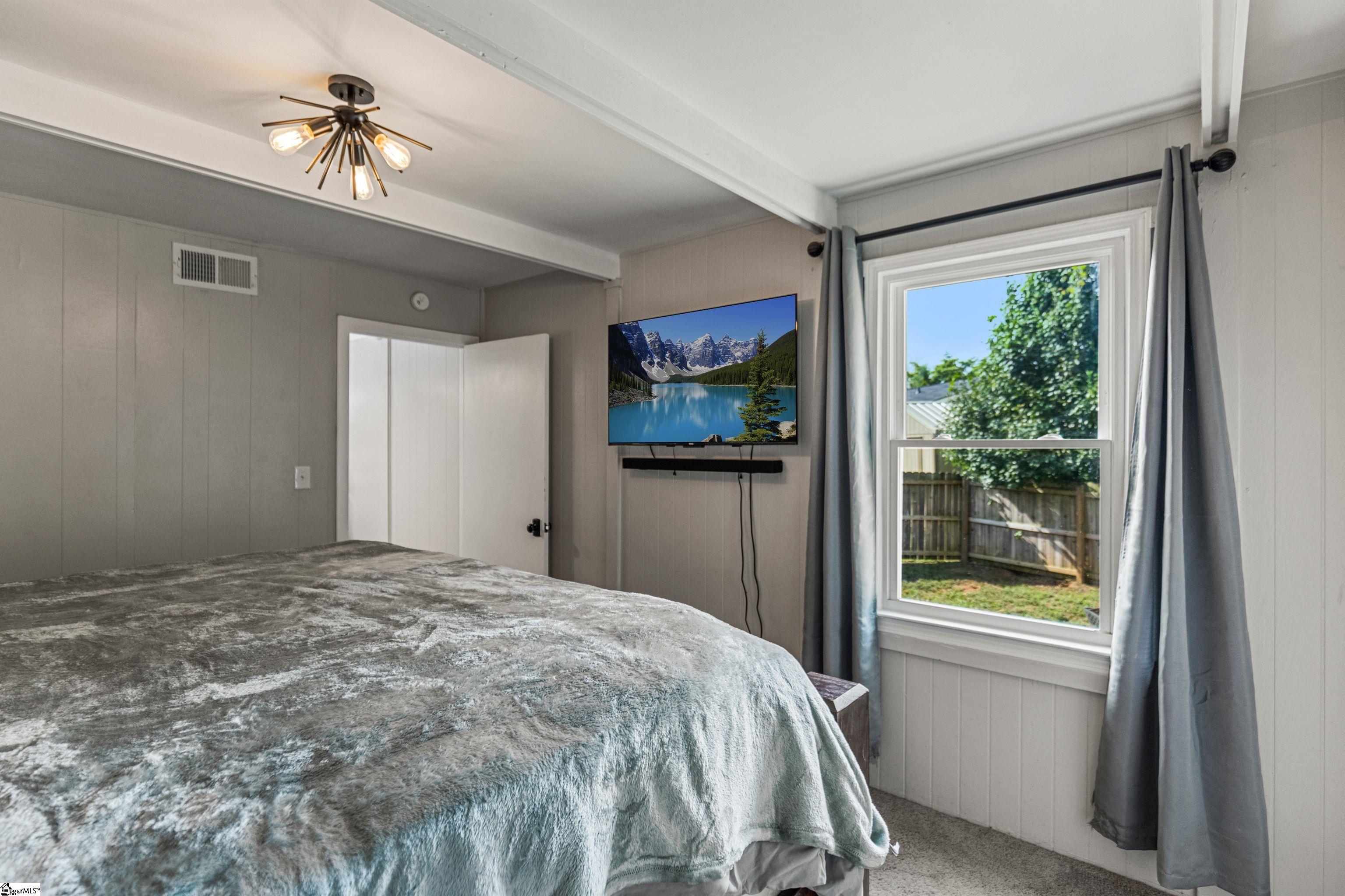 255 Ashe Drive Greenville, SC 29617