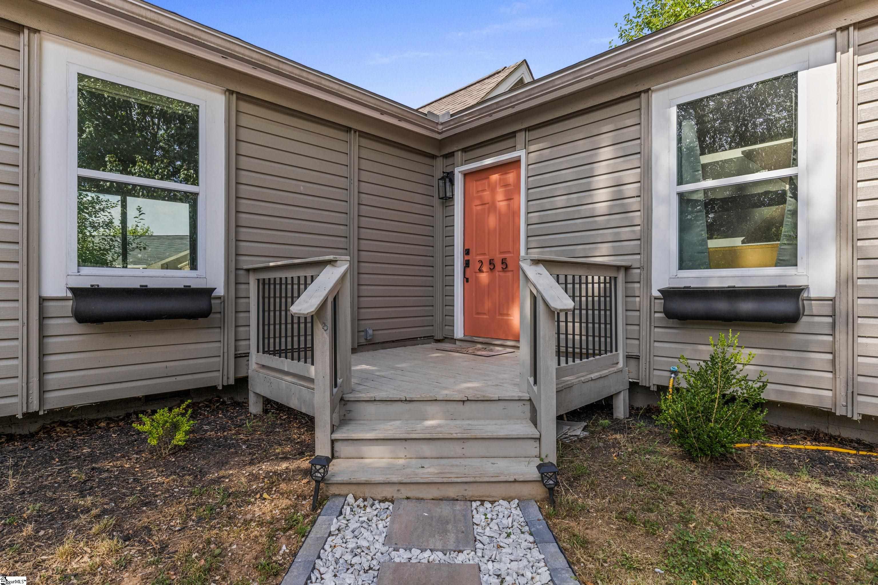 255 Ashe Drive Greenville, SC 29617