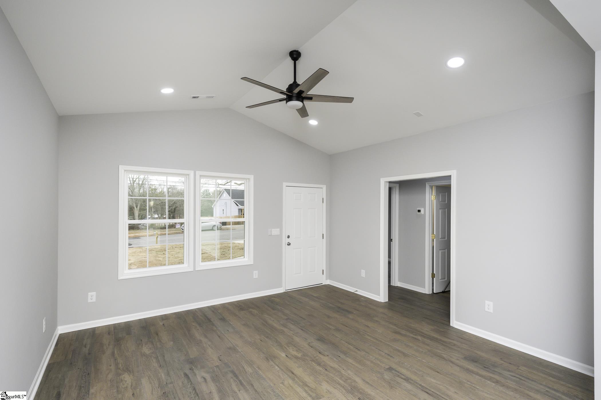 620 Farley Avenue Spartanburg, SC 29301