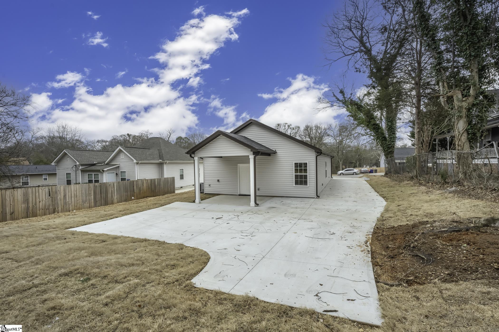 620 Farley Avenue Spartanburg, SC 29301