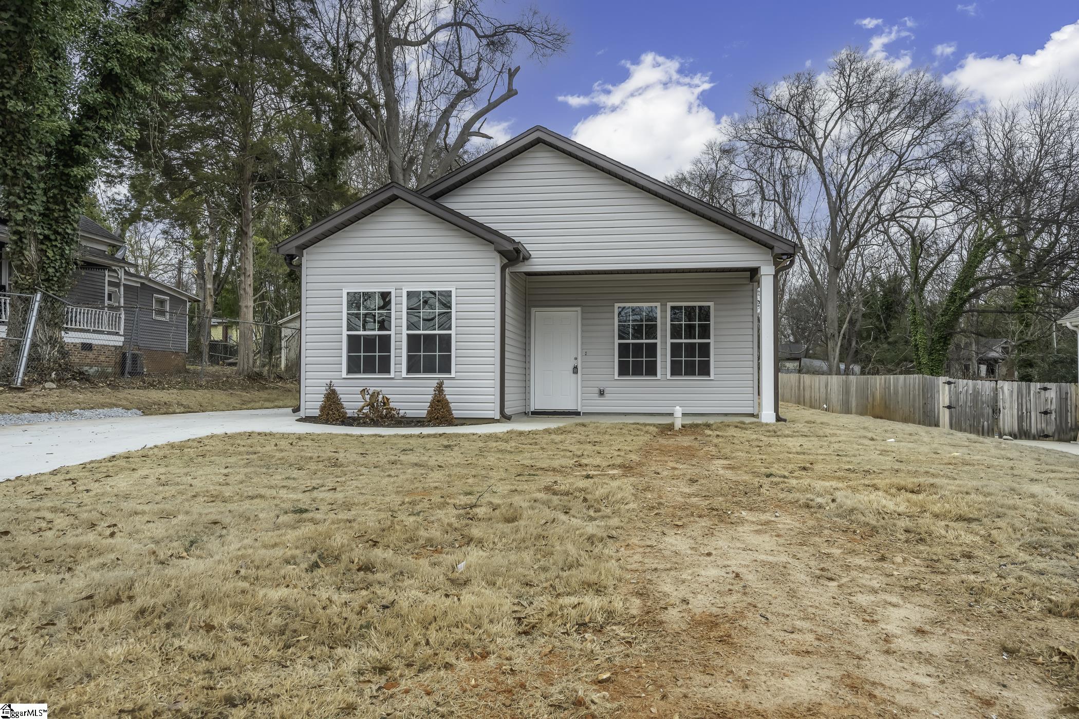 620 Farley Avenue Spartanburg, SC 29301