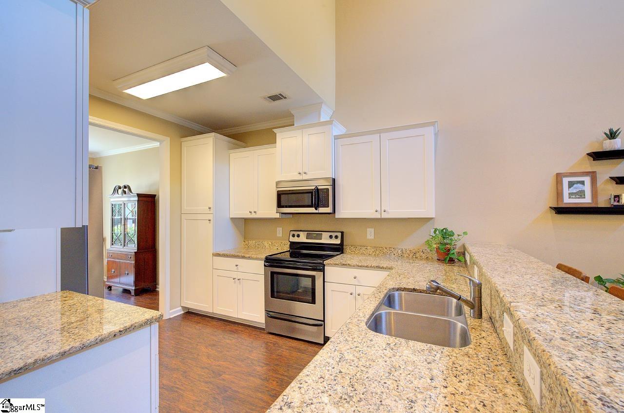 602 Mount Sinai Lane Simpsonville, SC 29681