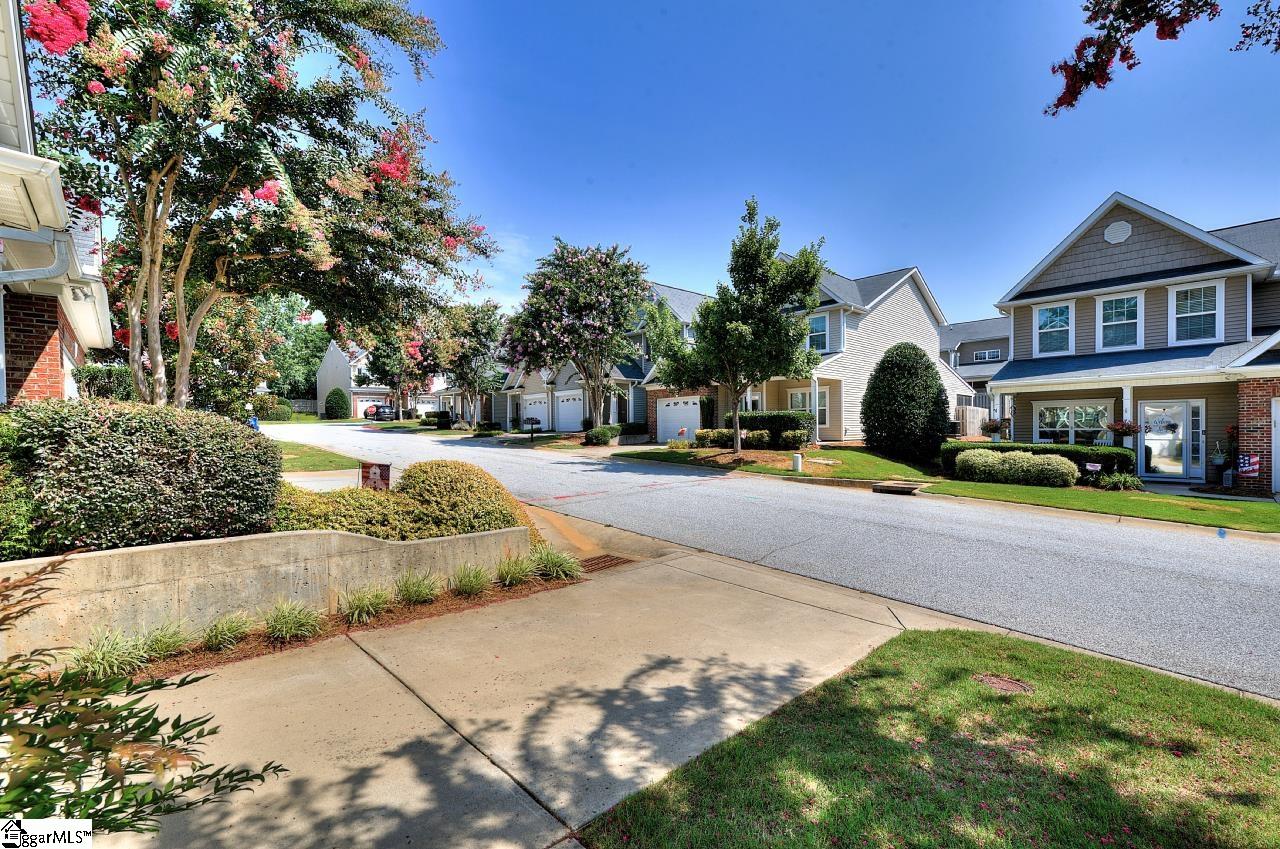 602 Mount Sinai Lane Simpsonville, SC 29681