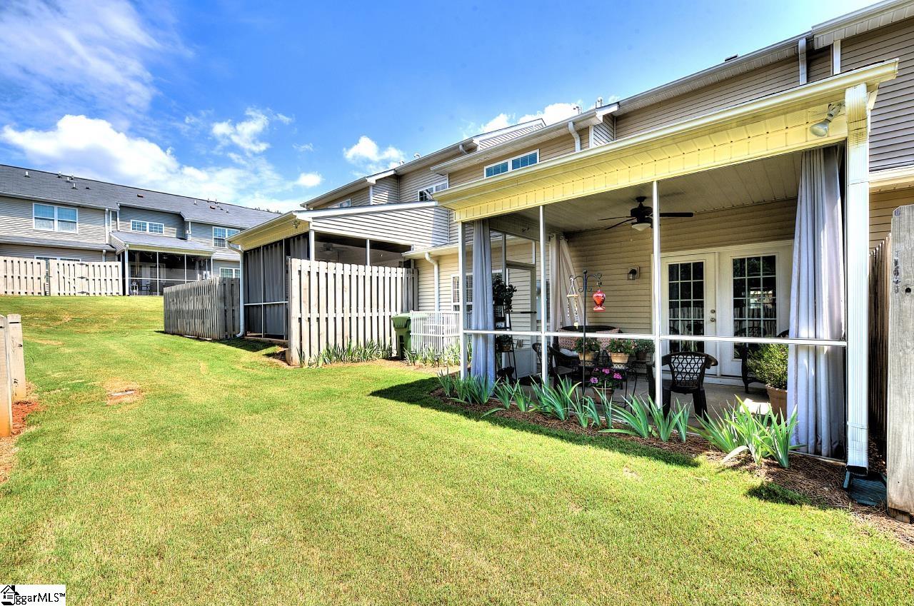602 Mount Sinai Lane Simpsonville, SC 29681
