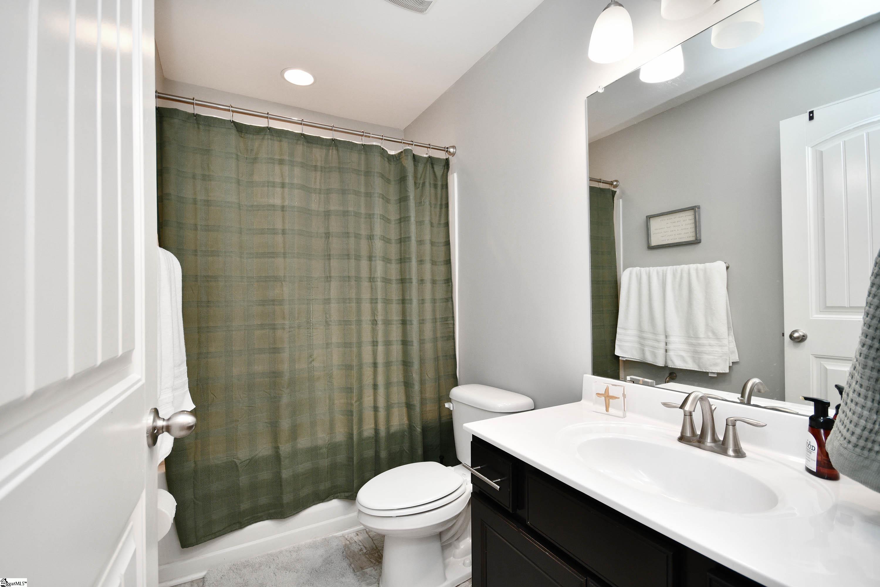 517 Bellgreen Avenue Simpsonville, SC 29680