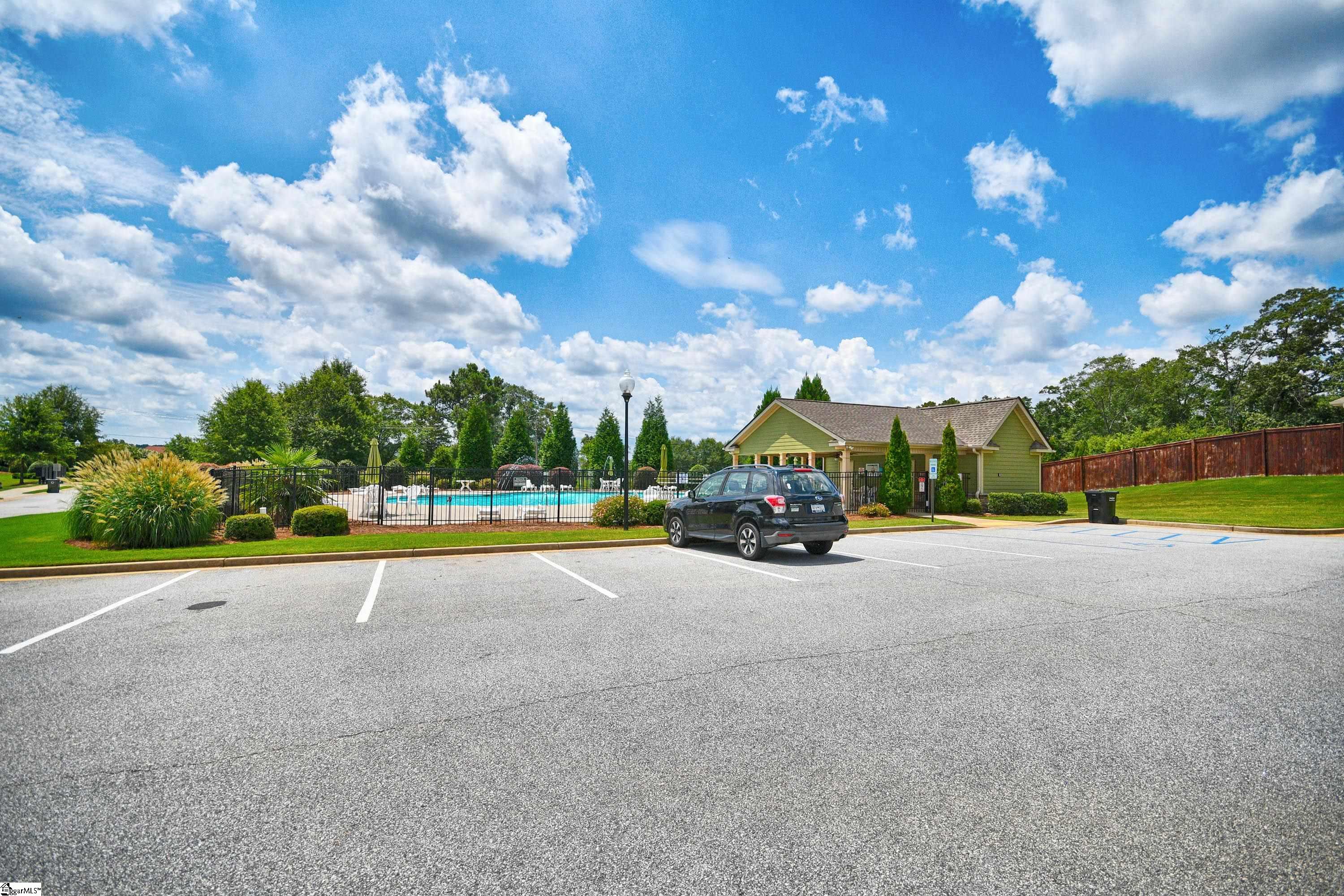 517 Bellgreen Avenue Simpsonville, SC 29680