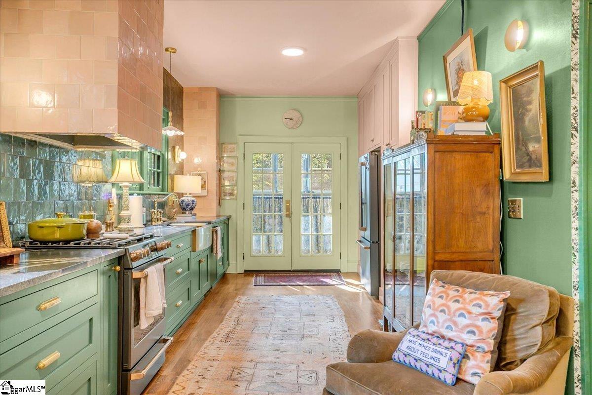 50 Smythe Avenue Greenville, SC 29605