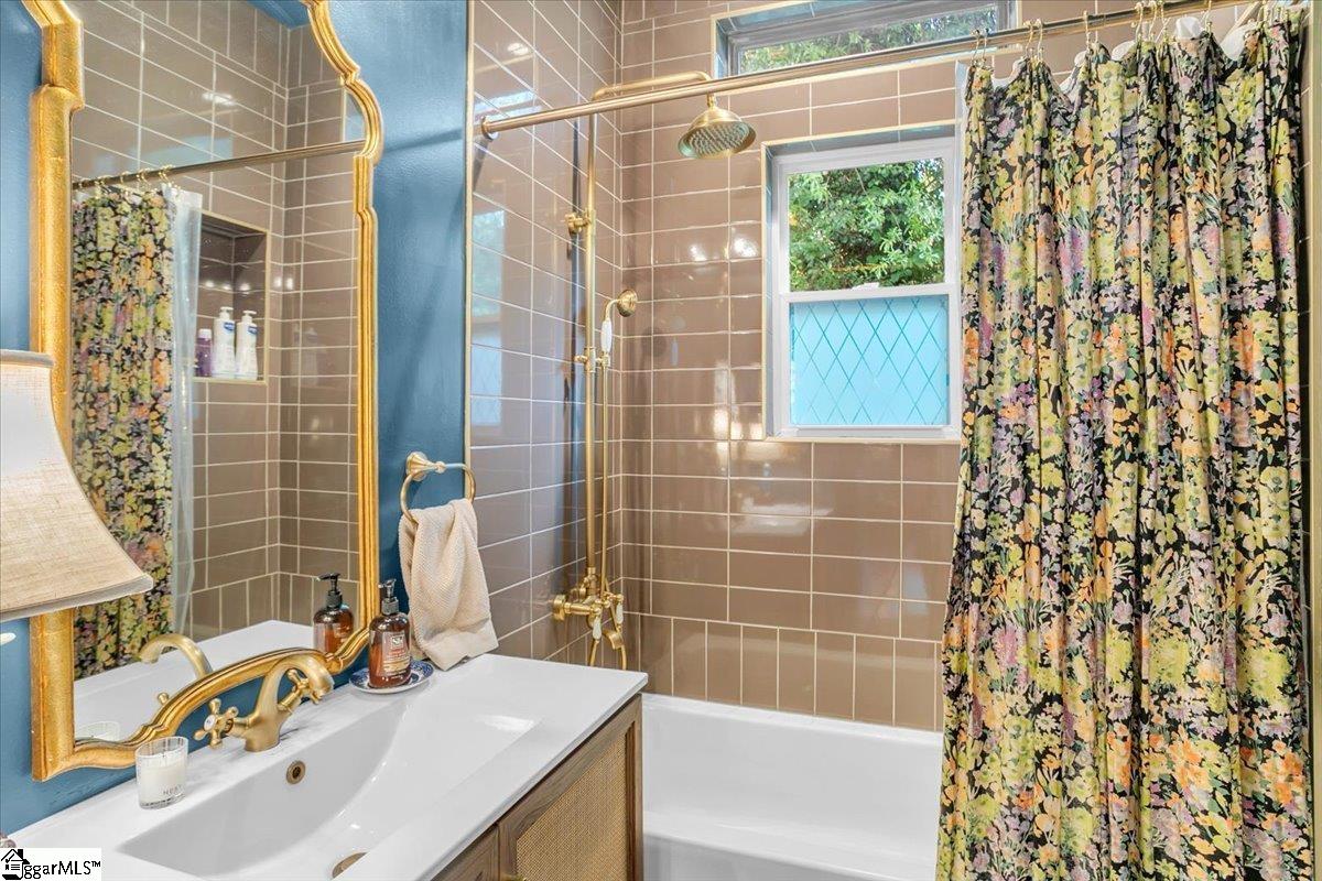 50 Smythe Avenue Greenville, SC 29605