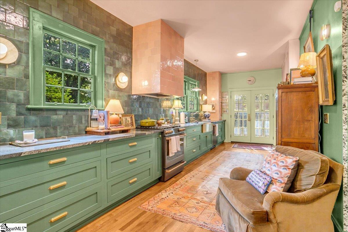 50 Smythe Avenue Greenville, SC 29605