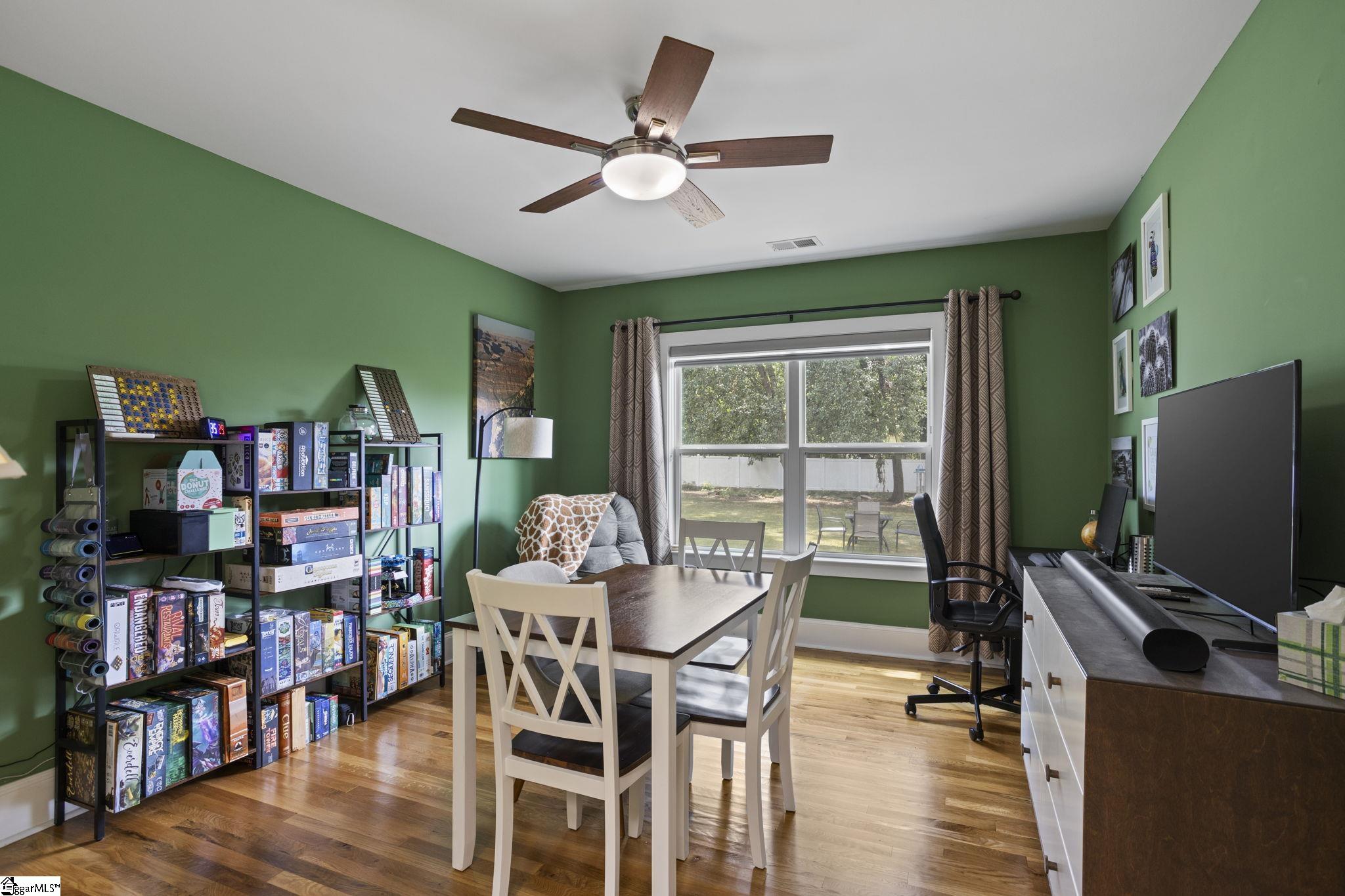 4 Paris Mountain Avenue Greenville, SC 29609