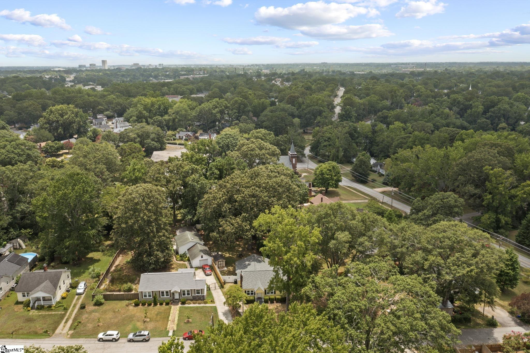 4 Paris Mountain Avenue Greenville, SC 29609