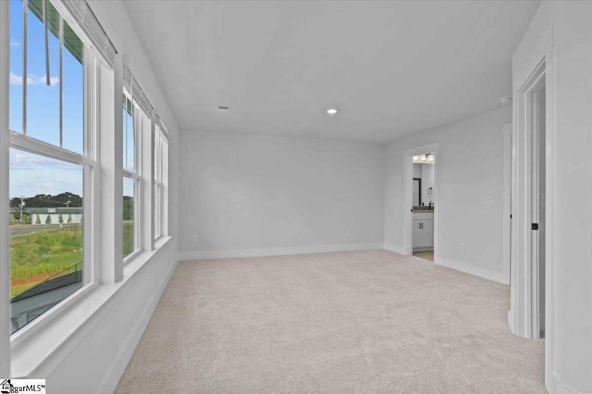 208 Cali Way Piedmont, SC 29673