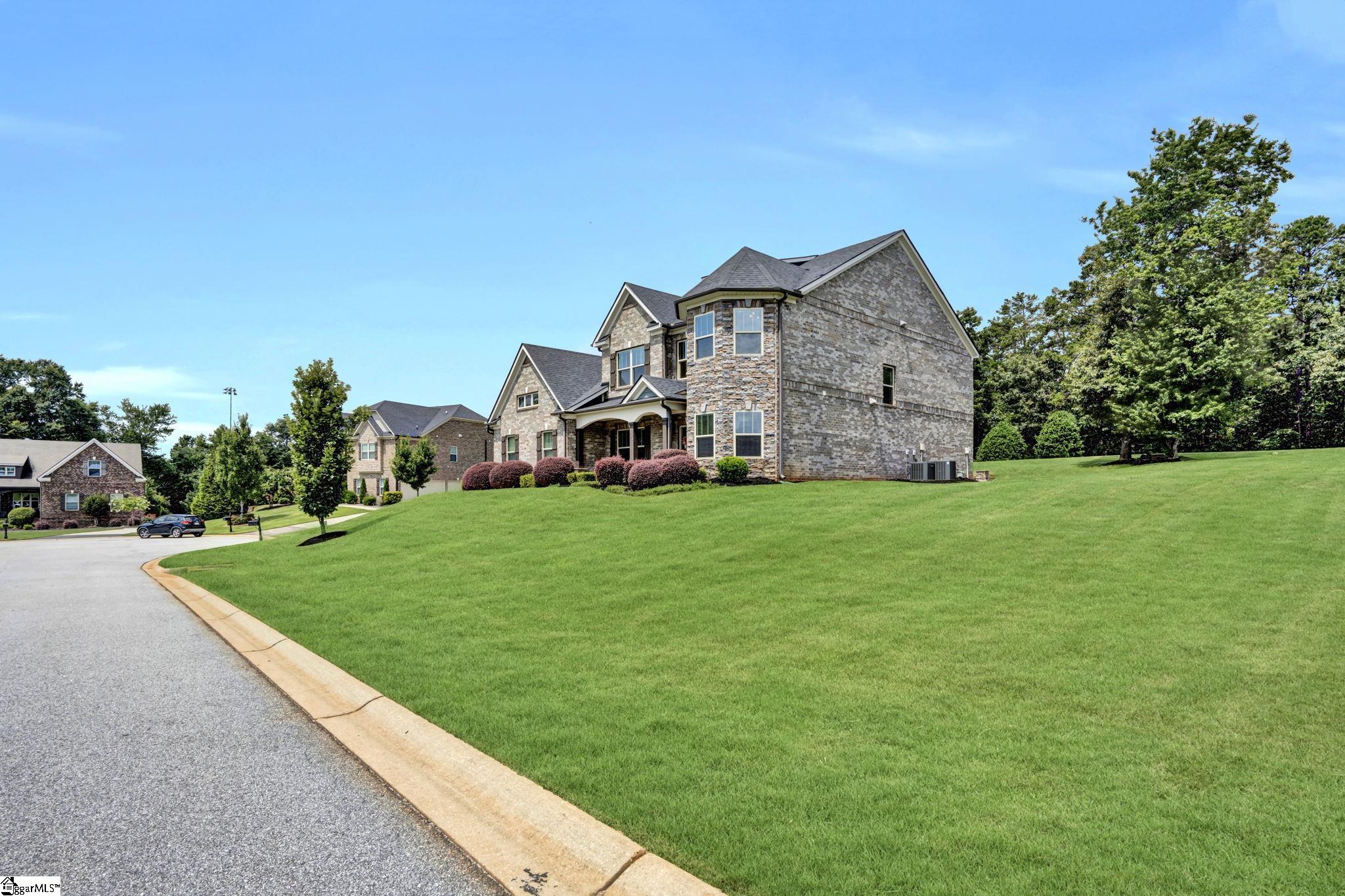 100 Strathaven Court Greer, SC 29651