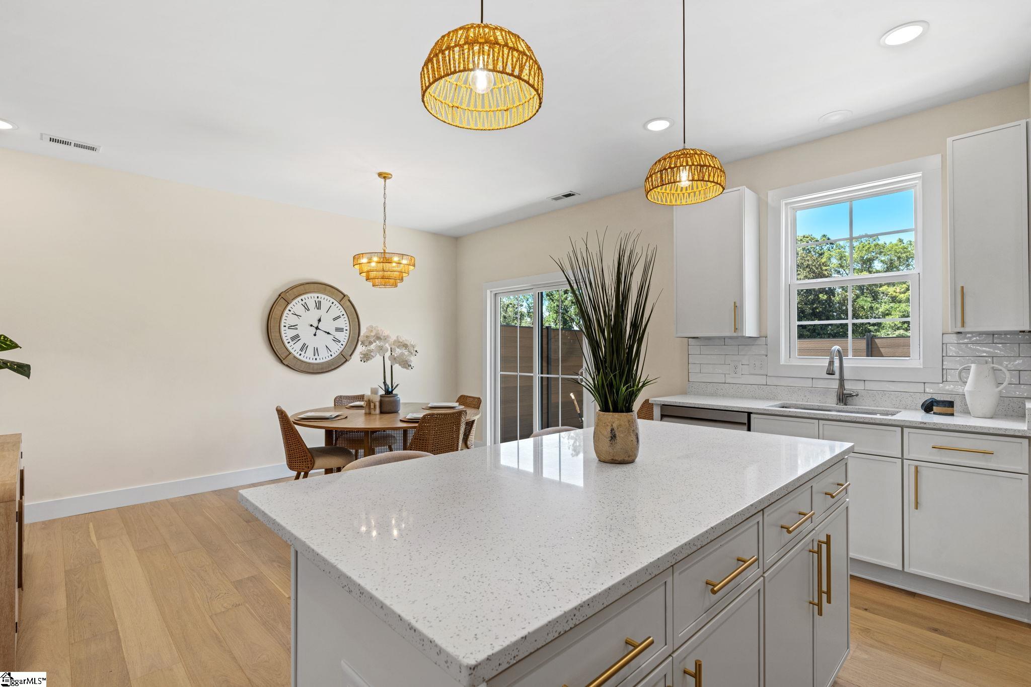 8 Taverly Drive Greenville, SC 29605