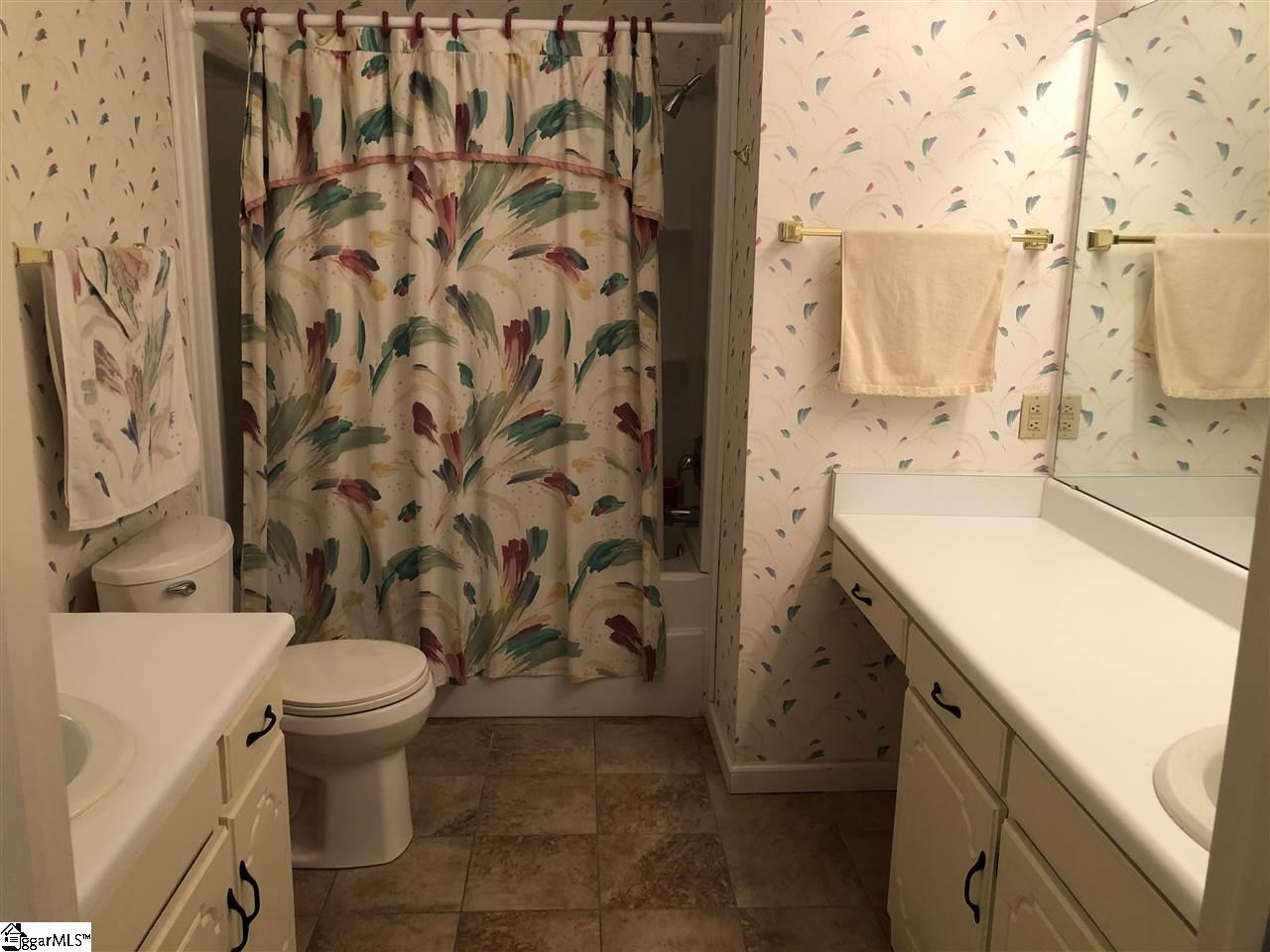 134 Peake Court Ninety Six, SC 29666