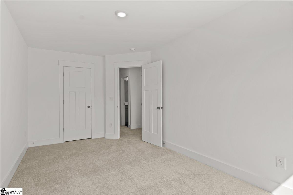 202 Cali Way Piedmont, SC 29673