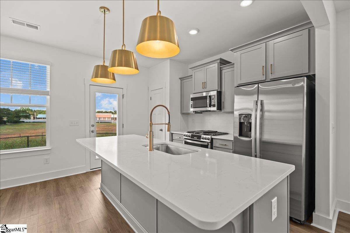 202 Cali Way Piedmont, SC 29673