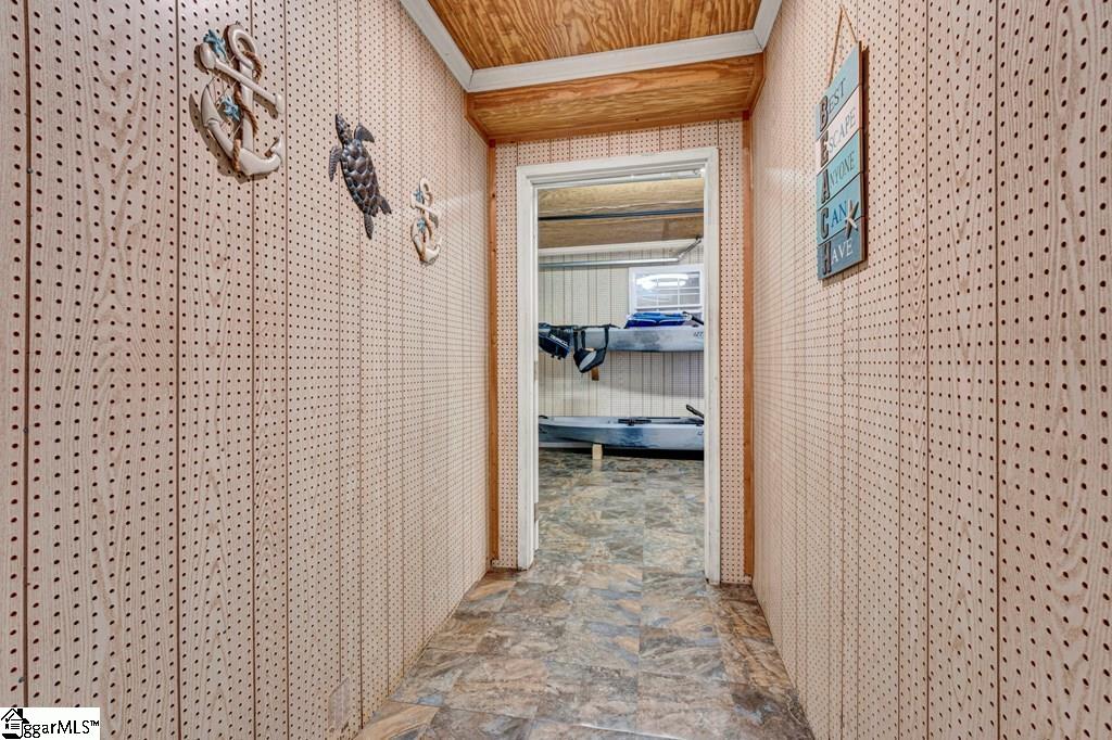 103 Egret Lane Greenwood, SC 29649
