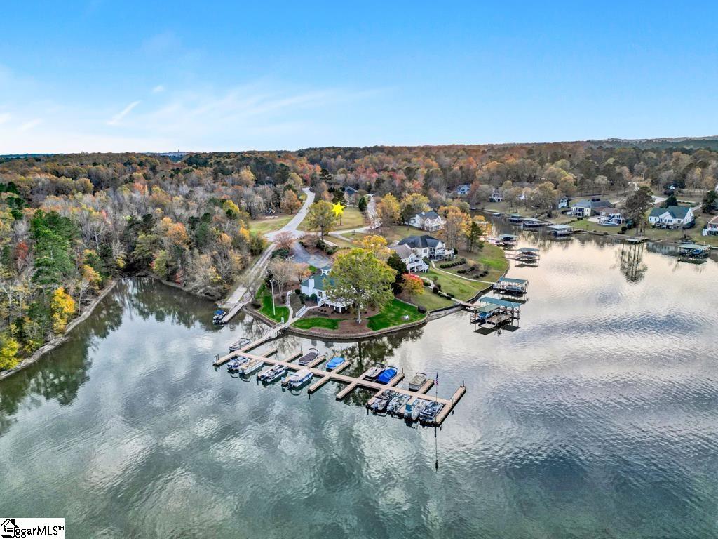 103 Egret Lane Greenwood, SC 29649