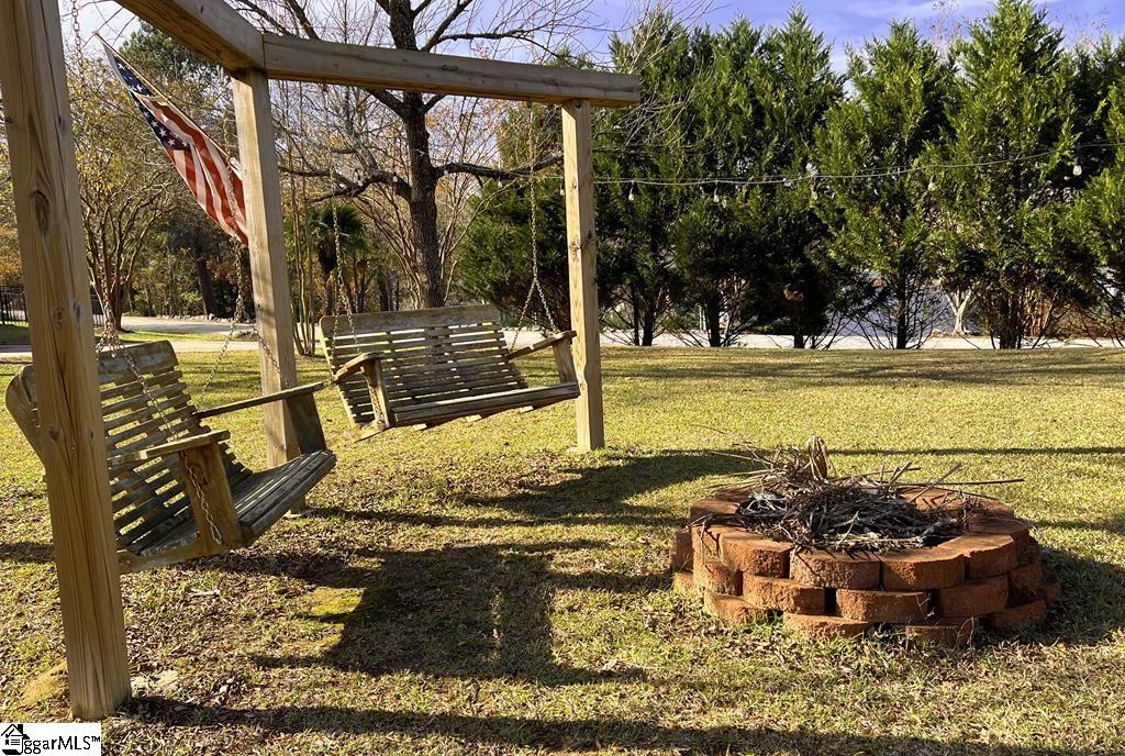 103 Egret Lane Greenwood, SC 29649
