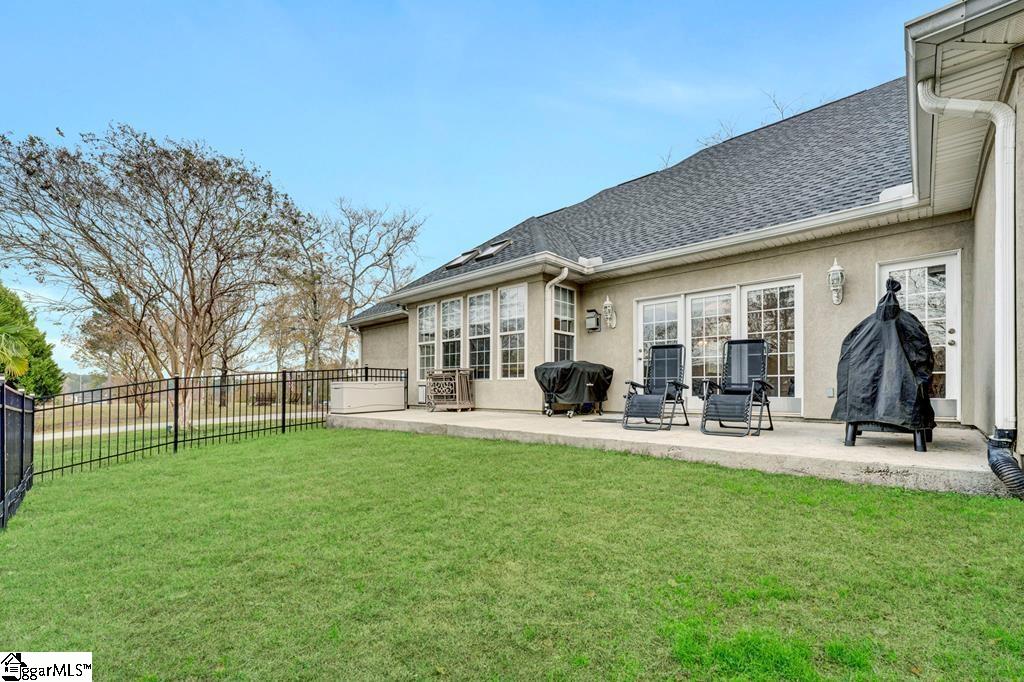103 Egret Lane Greenwood, SC 29649