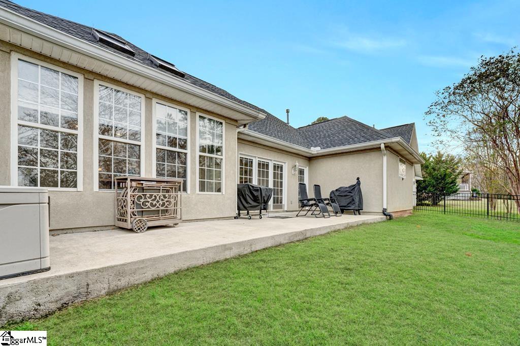 103 Egret Lane Greenwood, SC 29649