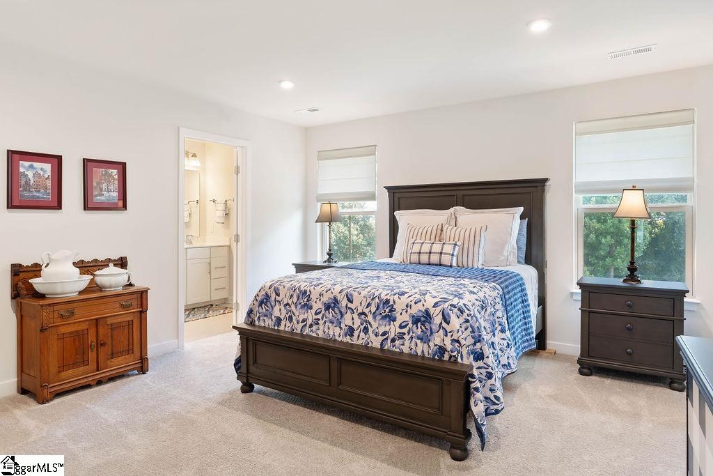 518 Martin Creek Drive Simpsonville, SC 29680