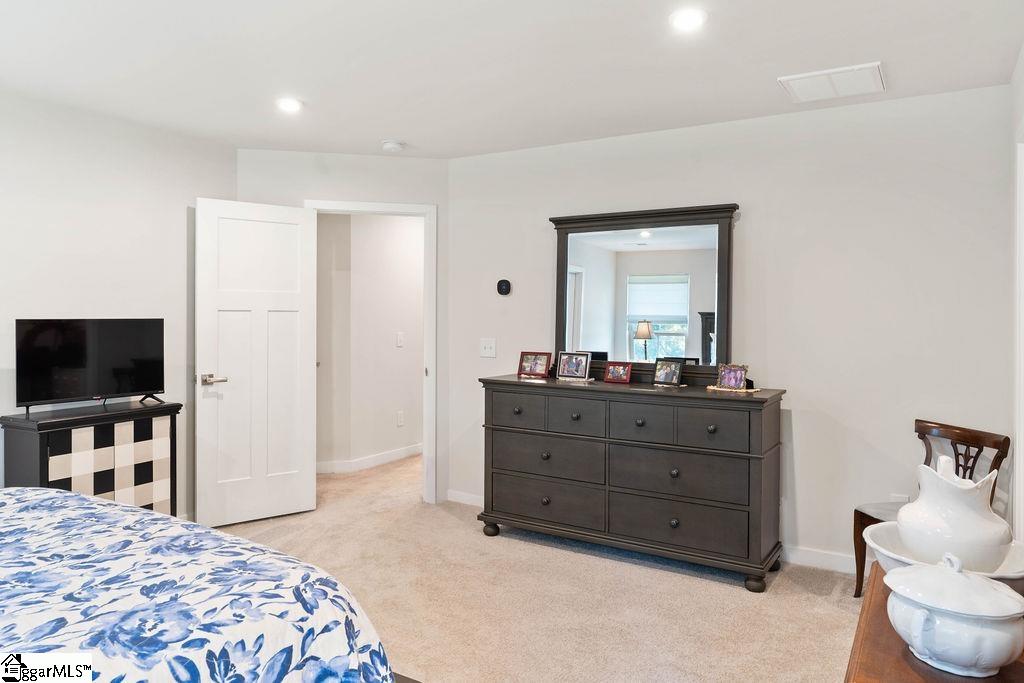 518 Martin Creek Drive Simpsonville, SC 29680